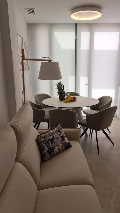 Modern And Cosy Apartment Close To The Beach Torrevieja Buitenkant foto