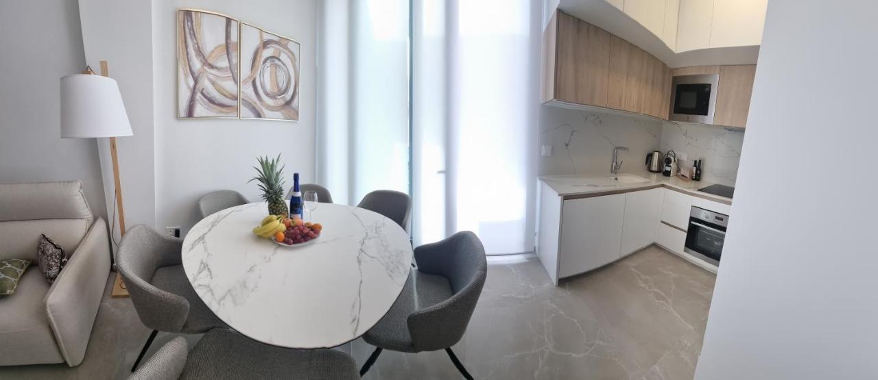 Modern And Cosy Apartment Close To The Beach Torrevieja Buitenkant foto