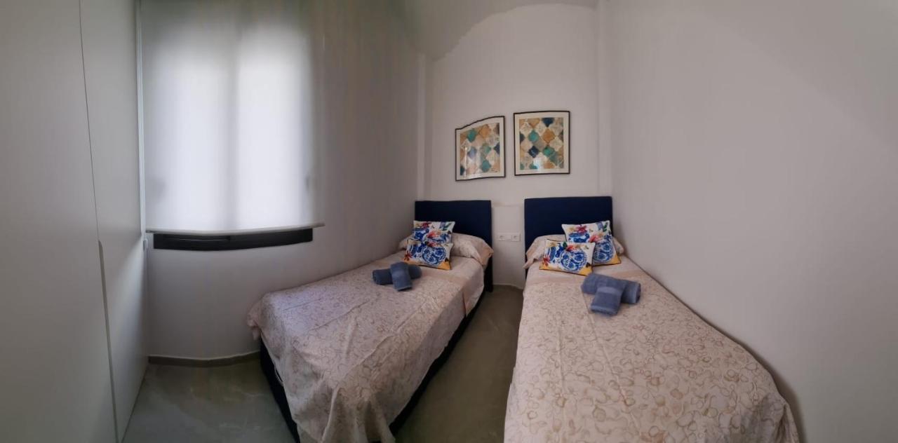 Modern And Cosy Apartment Close To The Beach Torrevieja Buitenkant foto
