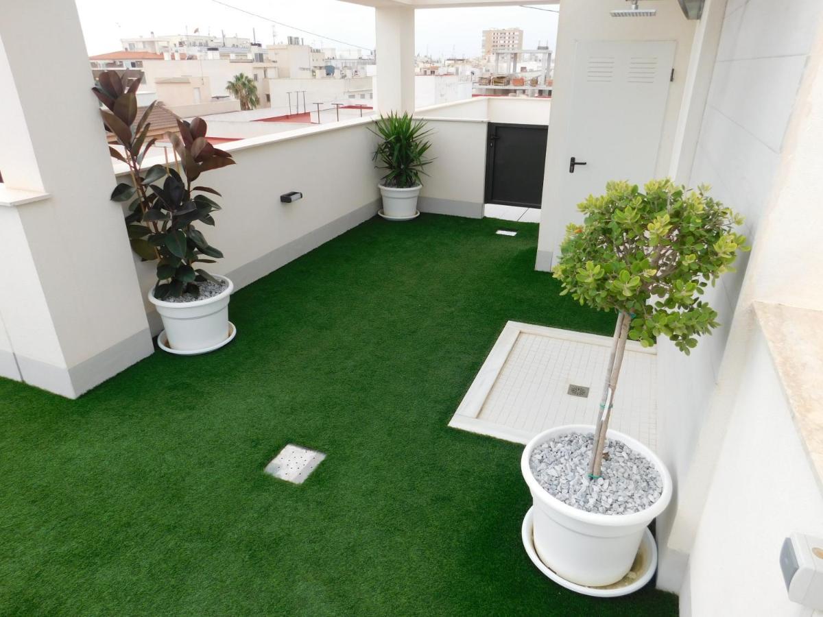 Modern And Cosy Apartment Close To The Beach Torrevieja Buitenkant foto