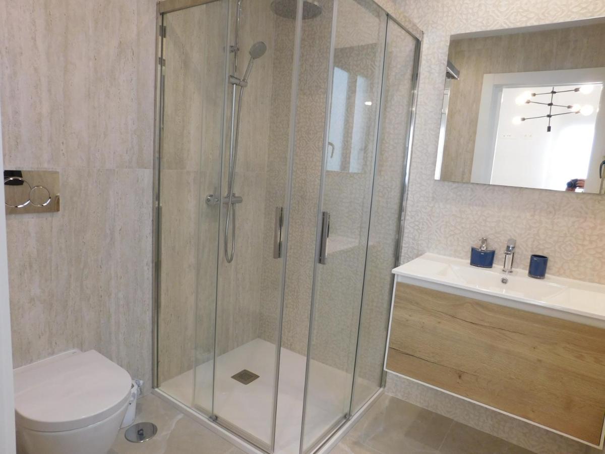 Modern And Cosy Apartment Close To The Beach Torrevieja Buitenkant foto