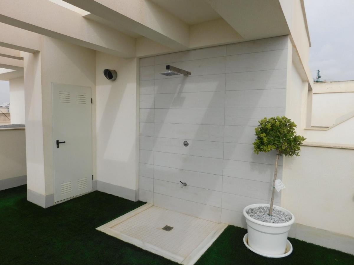 Modern And Cosy Apartment Close To The Beach Torrevieja Buitenkant foto